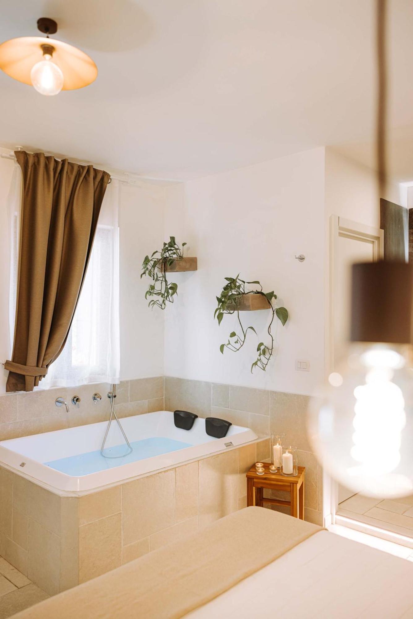 Dirium - Exclusive Rooms Монополи Экстерьер фото